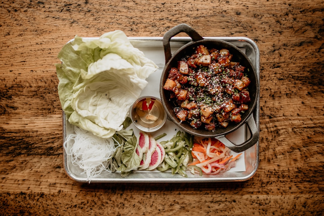 Ground pork lettuce cups