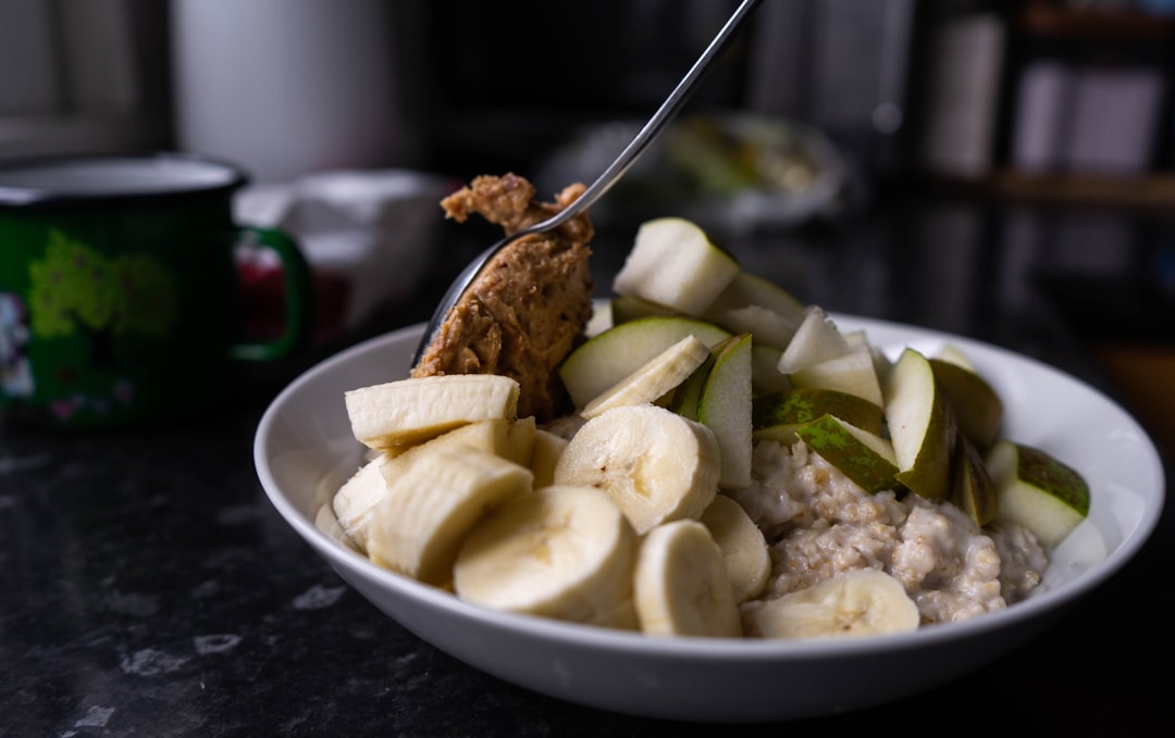 Peanut butter oat bowl